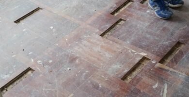 como raparar un piso de madera restructurada